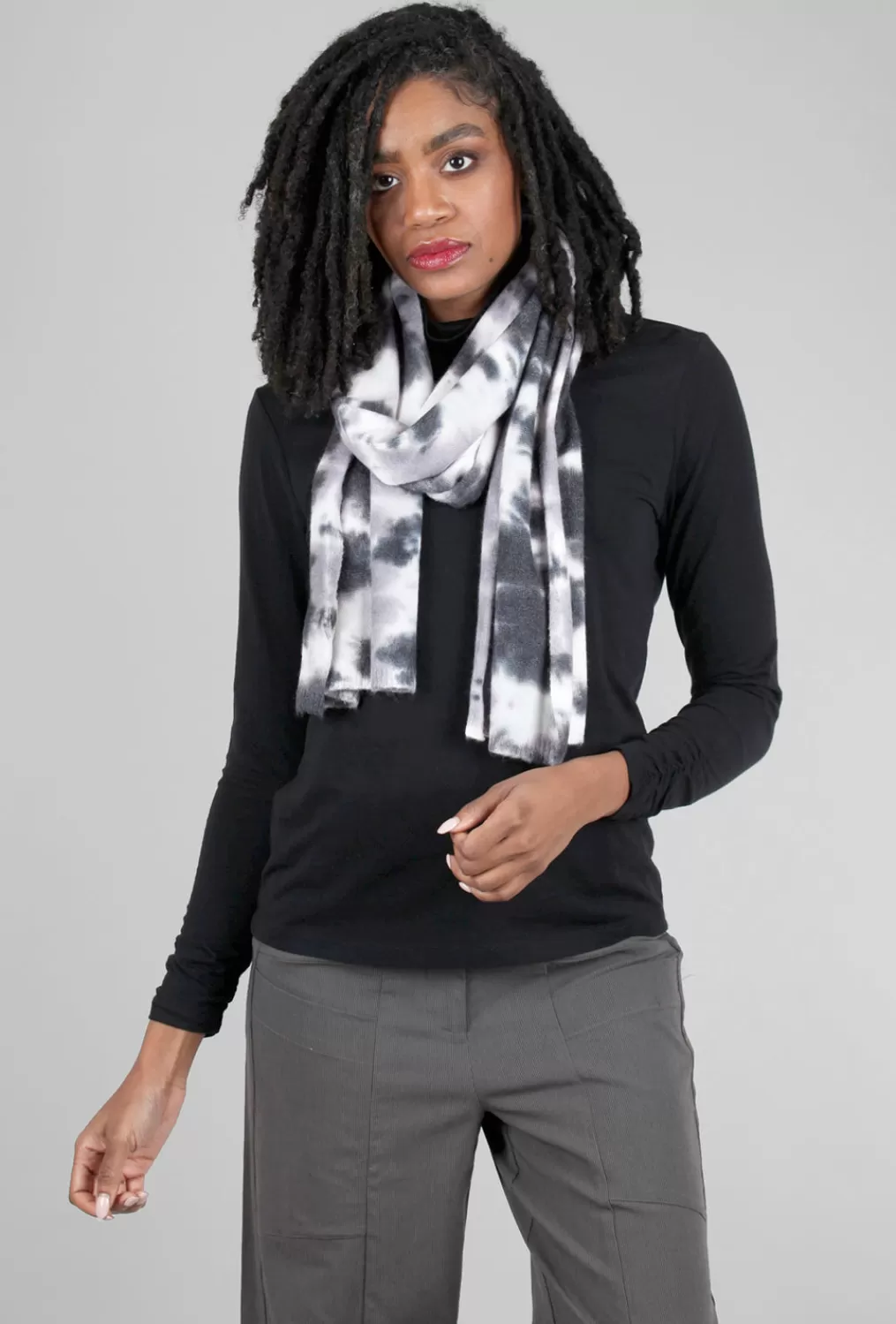 Outlet Evie Lou Color Twist Scarf, Gray
