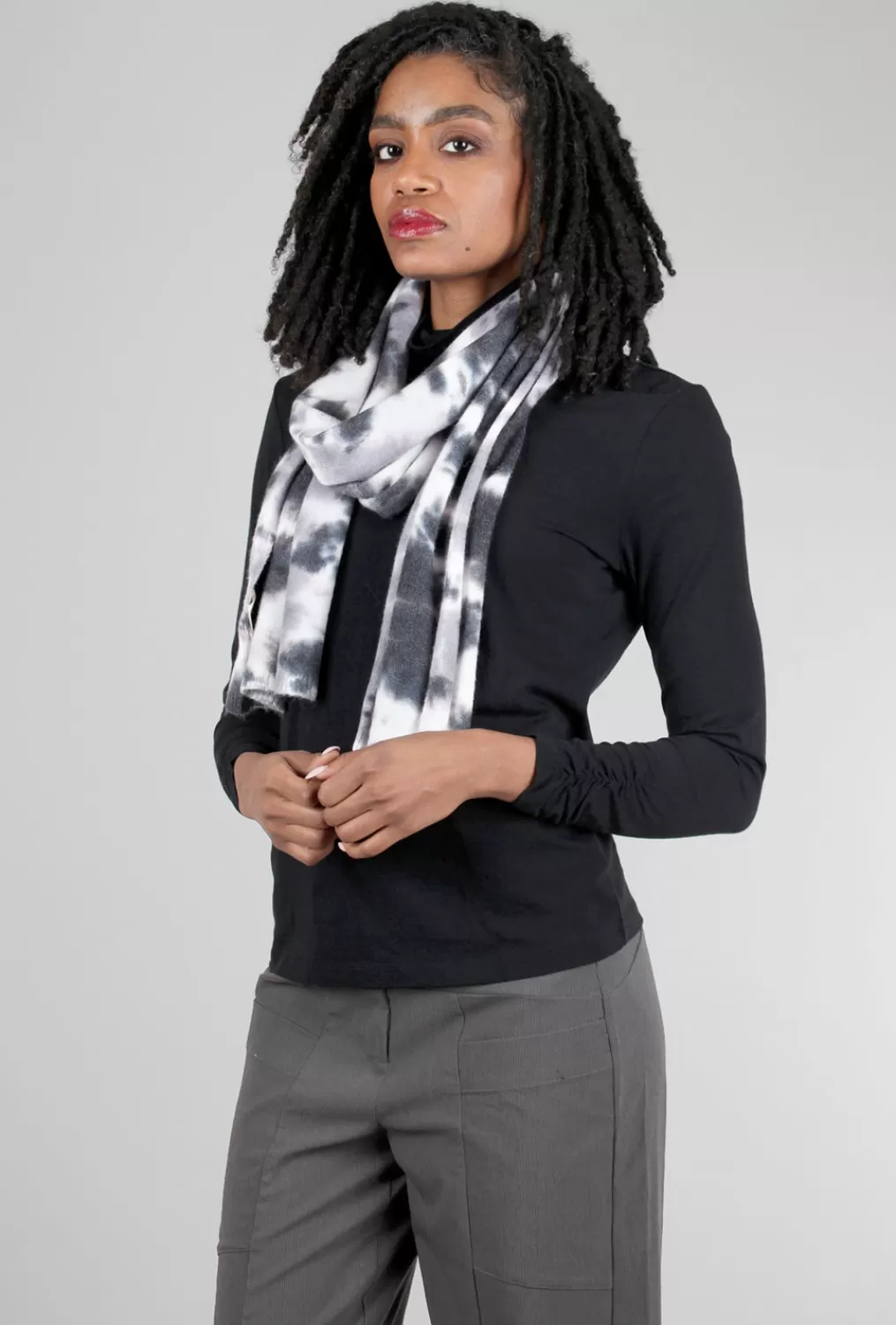 Outlet Evie Lou Color Twist Scarf, Gray