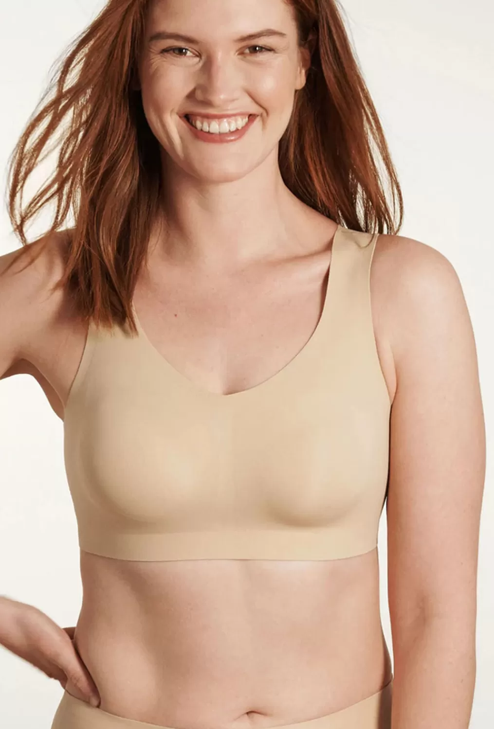 Outlet Evie Lou Defy Bra, Sand