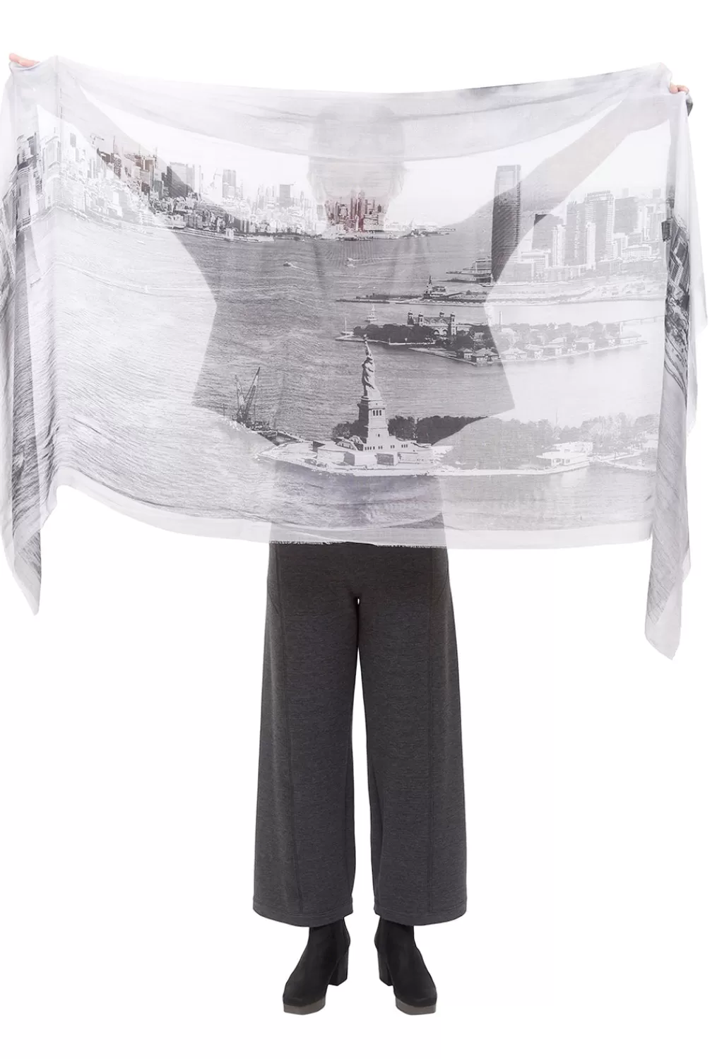 Discount Evie Lou New York 1916 Scarf, Gray