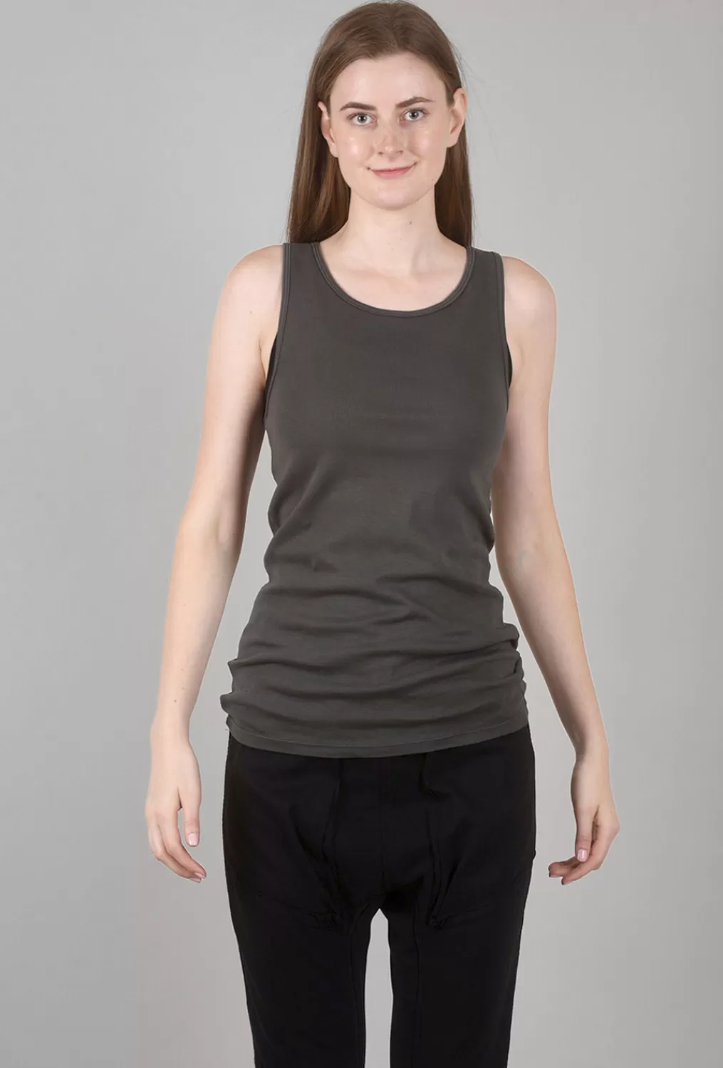 Hot Evie Lou Organic Long Tank, Graphite