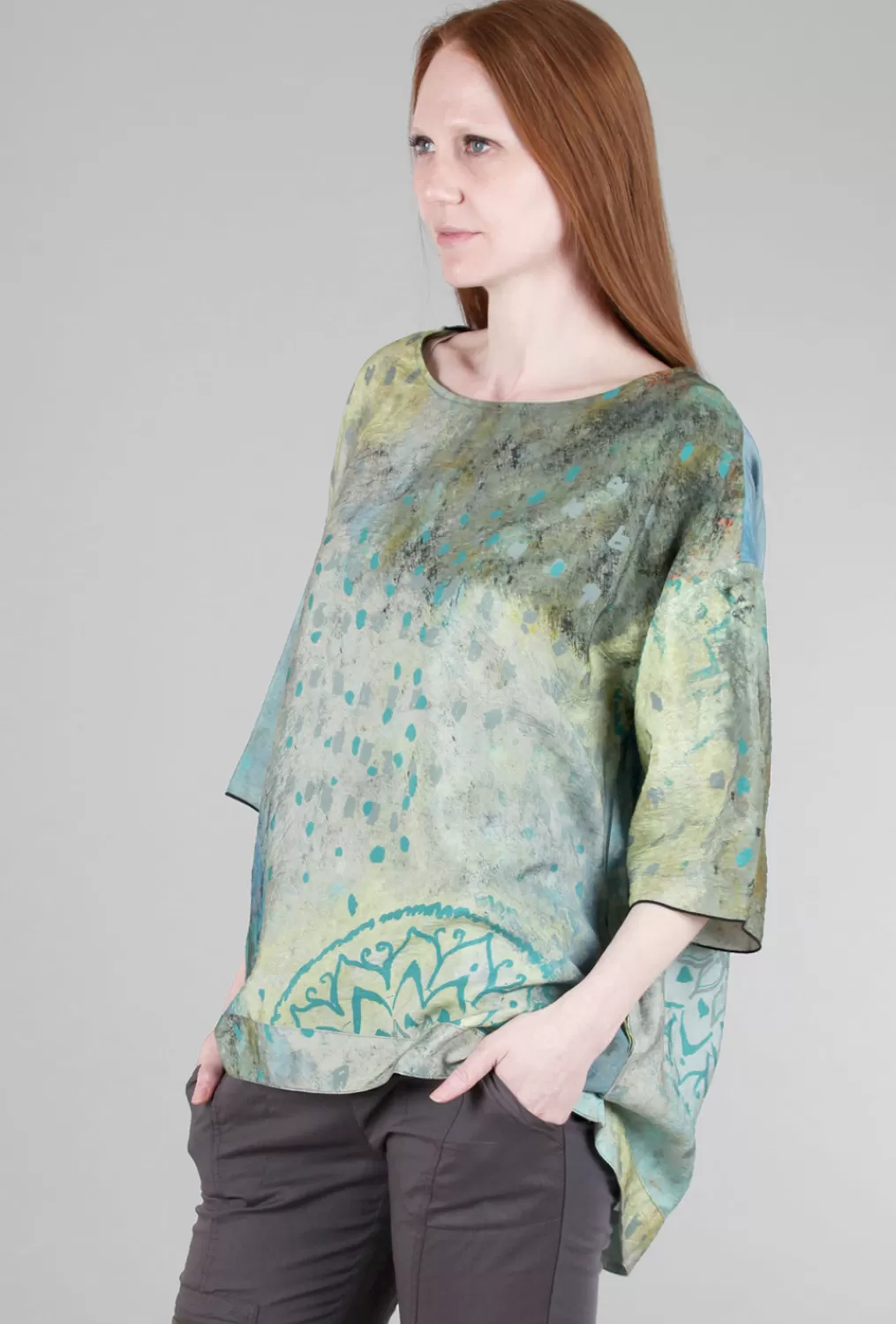 Store Evie Lou Round-Neck Swing Top, Sage/Blue