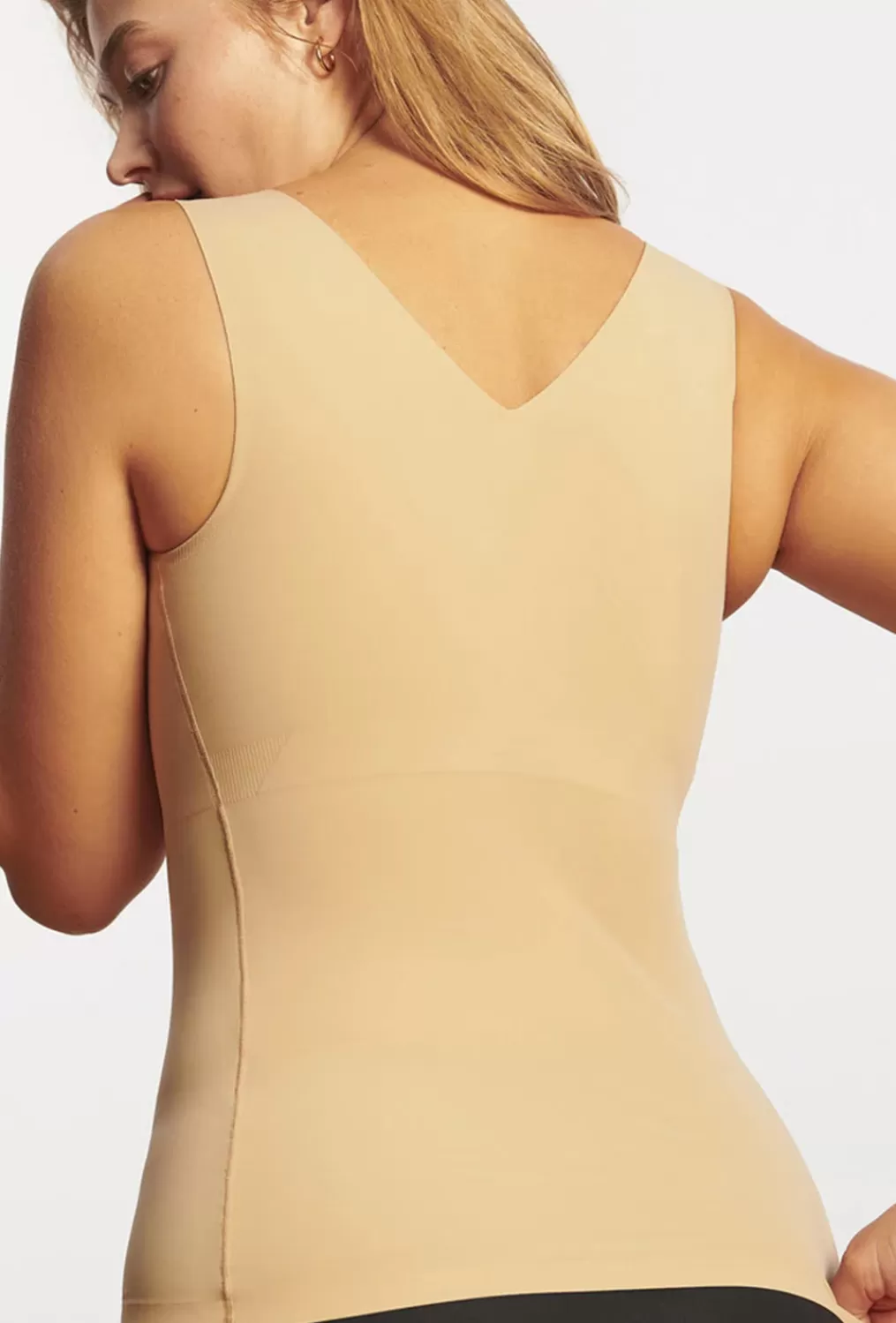 Discount Evie Lou Smoothing Cami, Sand