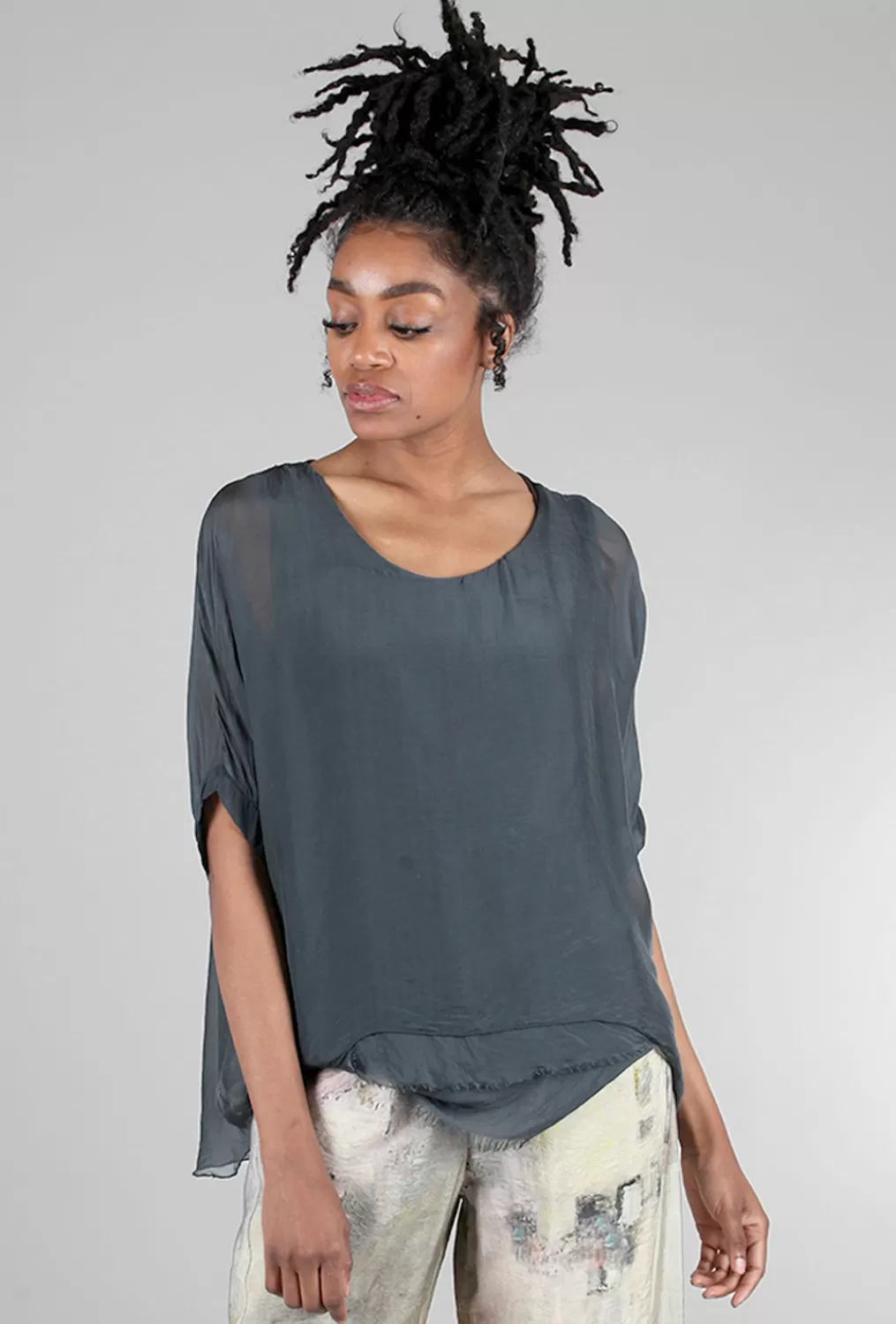 Best Evie Lou Tattered-Trim Blouse, Charcoal