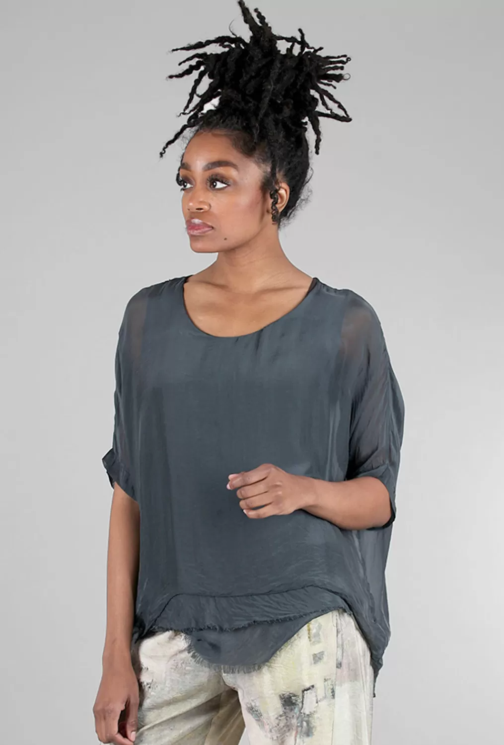 Best Evie Lou Tattered-Trim Blouse, Charcoal